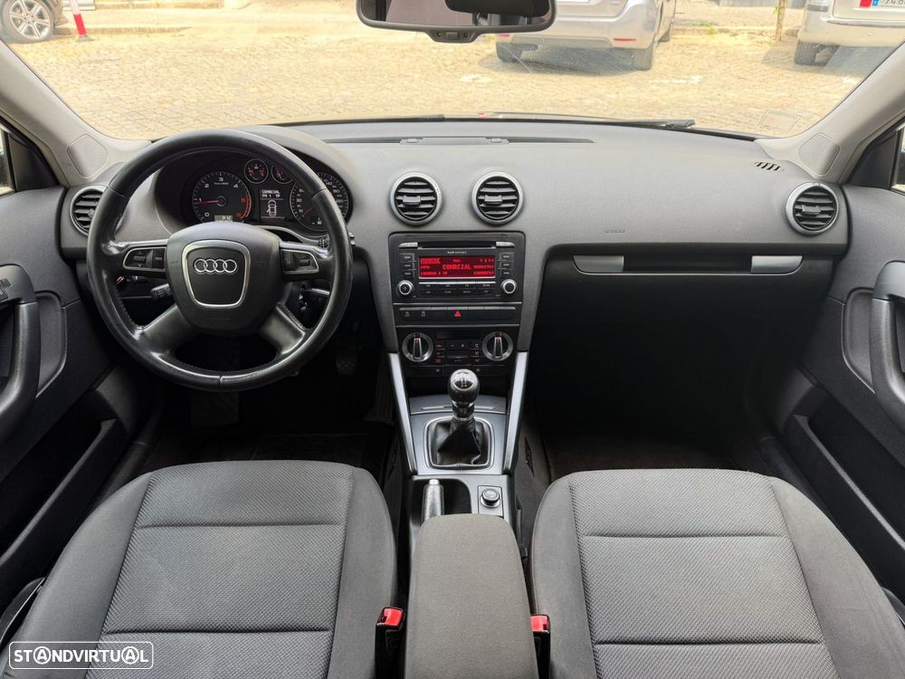 Audi A3 Sportback 1.6 TDI Sport - 13