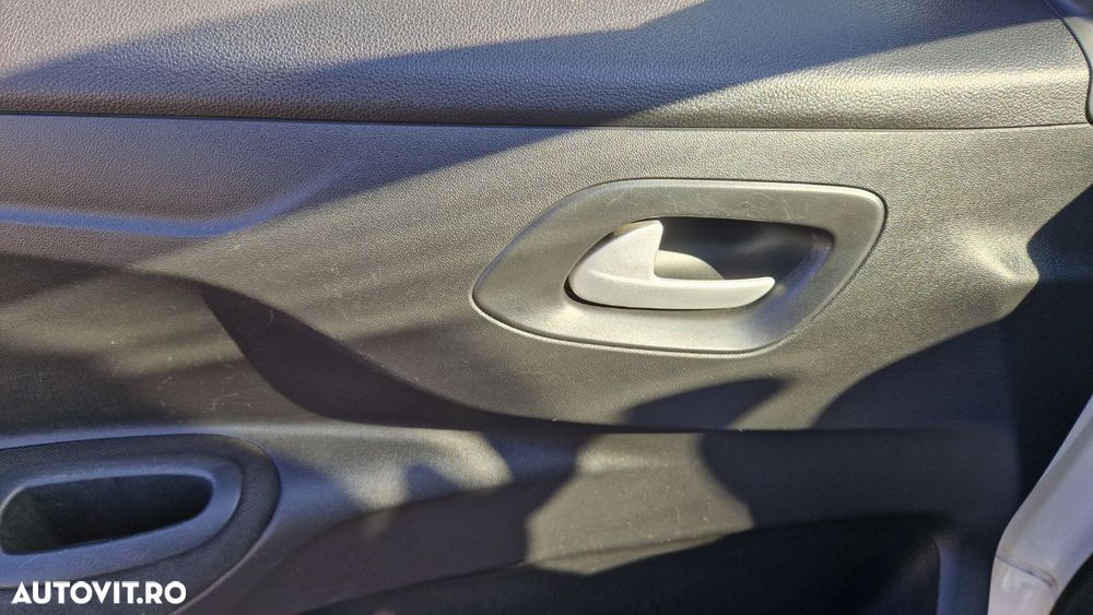 Citroën C-Elysée - 12