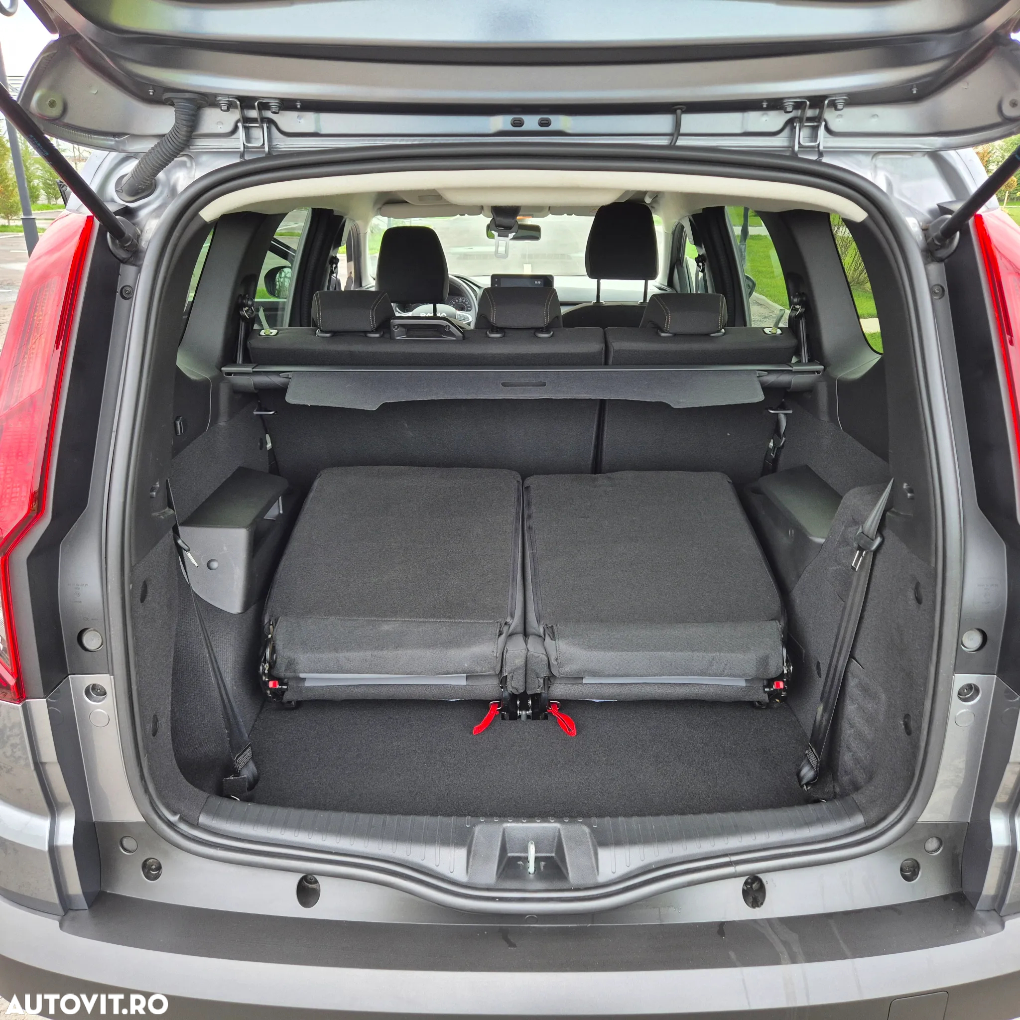 Dacia Jogger TCe 110 (7-Sitzer) Extreme+ - 12
