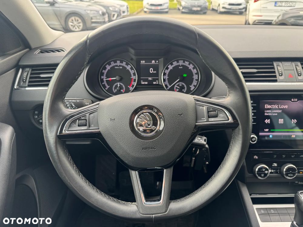 Skoda Octavia 2.0 TDI SCR Ambition DSG - 10