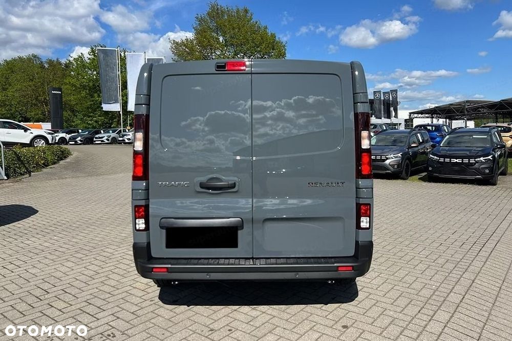 Renault Trafic dCi L2H1 Extra aut 2.0 170KM - 3