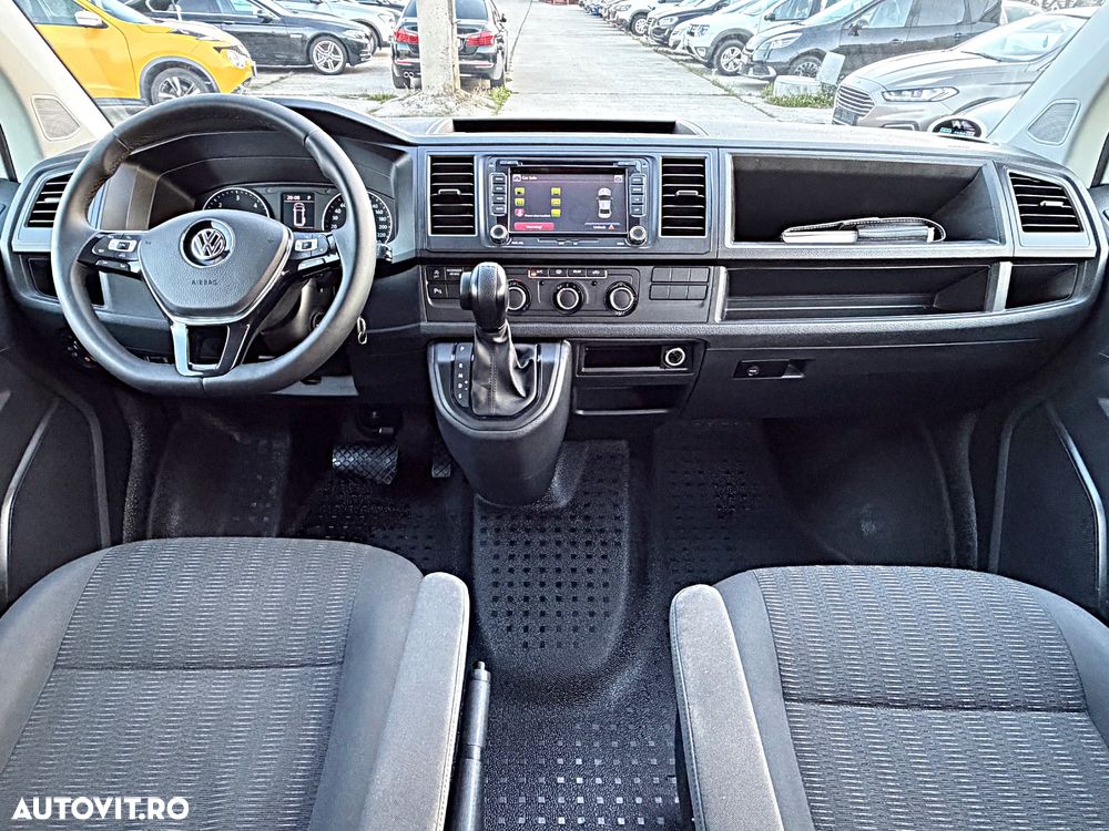 Volkswagen Caravelle KR Comfortline DSG - 6