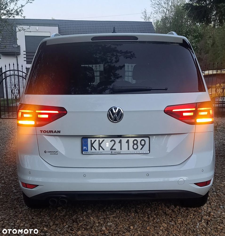 Volkswagen Touran 2.0 TDI BMT Highline DSG - 4