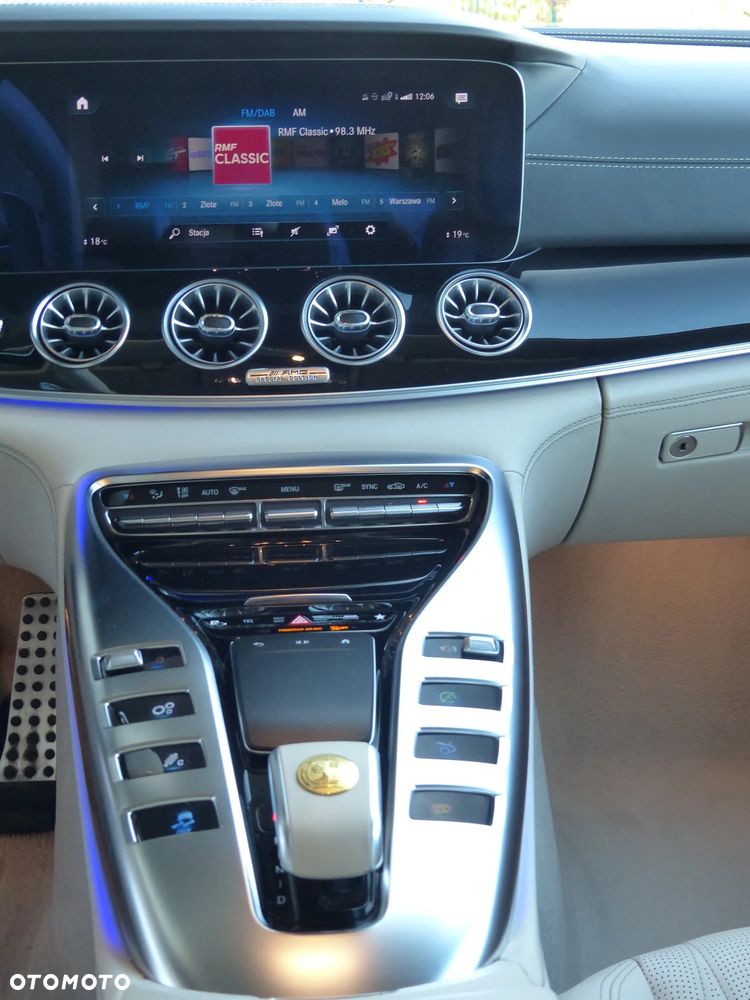 Mercedes-Benz AMG GT 43 4-Matic+ - 24