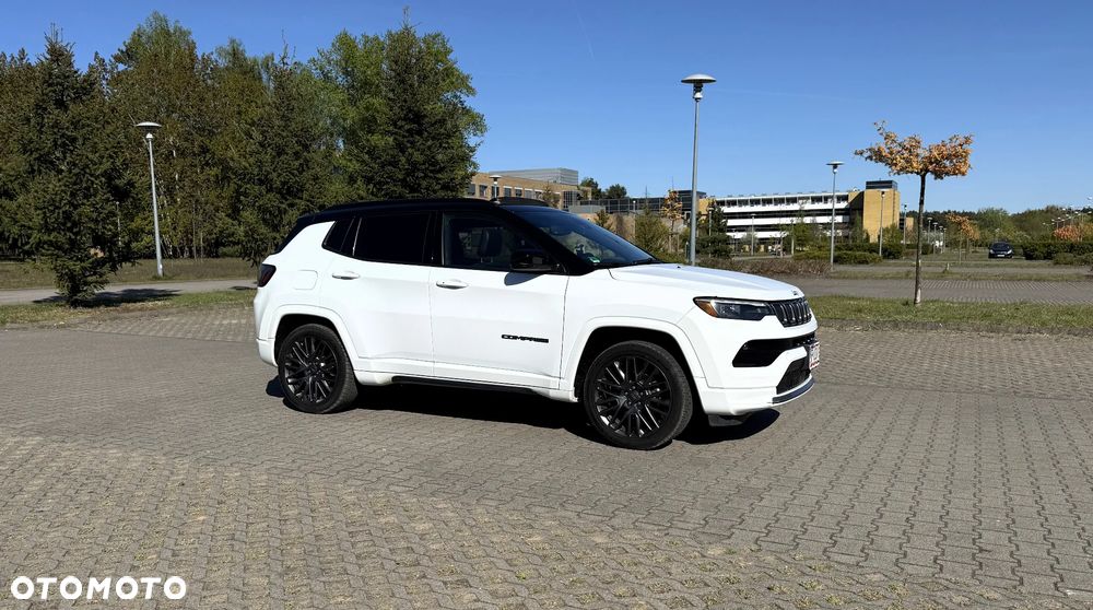 Jeep Compass - 2