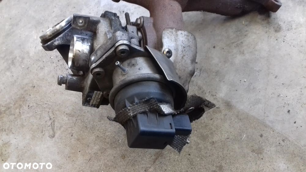 turbina turbosprężarka 03L253016H Fabia II 1.6 TDI CAYC do regeneracji - 3