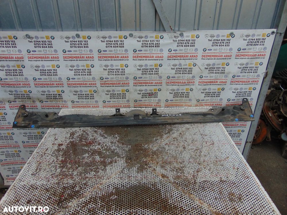 Capac parbriz fata Renault Megane 4 an 2016-2023 cod 668107619r Talisman ornament fata parbriz grila - 1