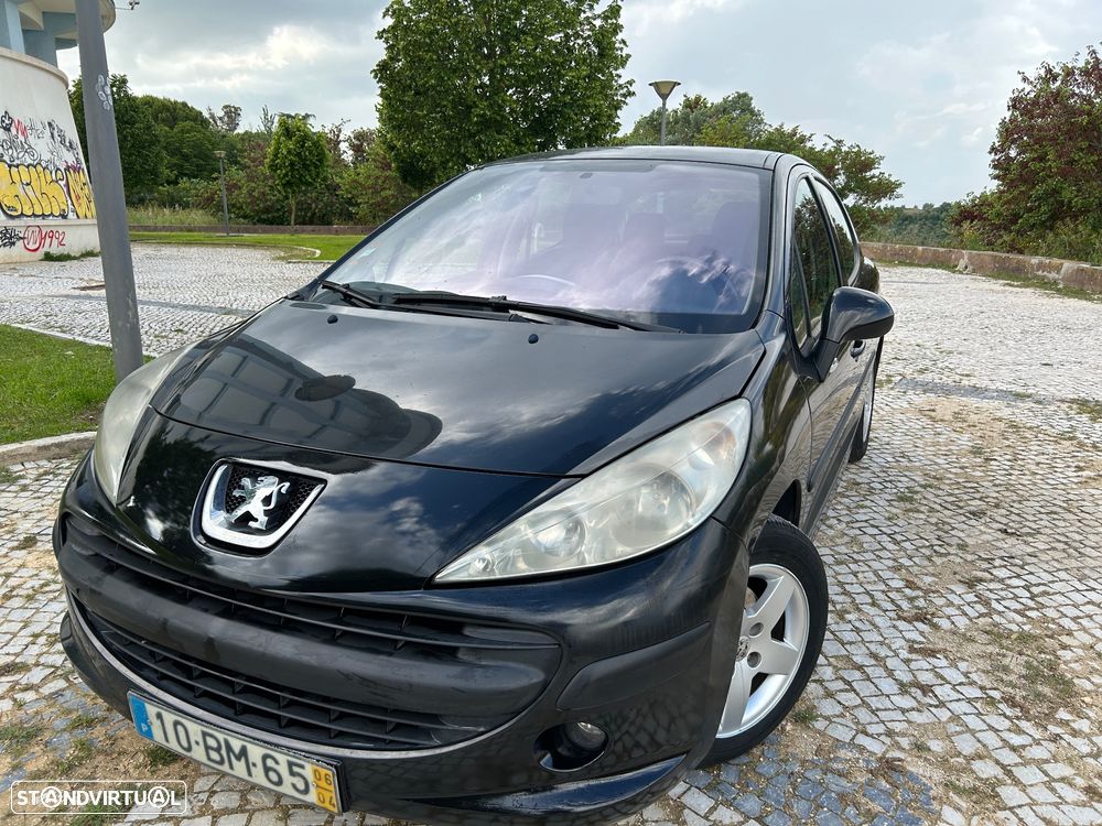 Peugeot 207 1.4 HDi Premium - 1