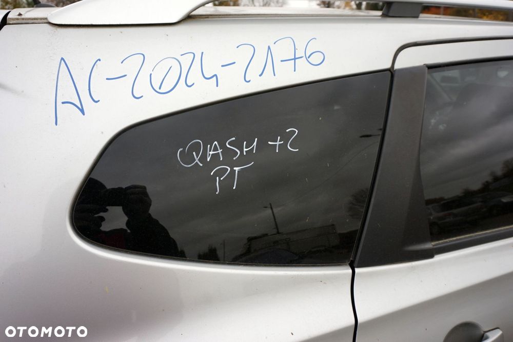SZYBA KAROSERYJNA TYLNA PRAWA BOCZNA QASHQAI+2 I J10 83312EY10A NISSAN 2008-2013 - 1