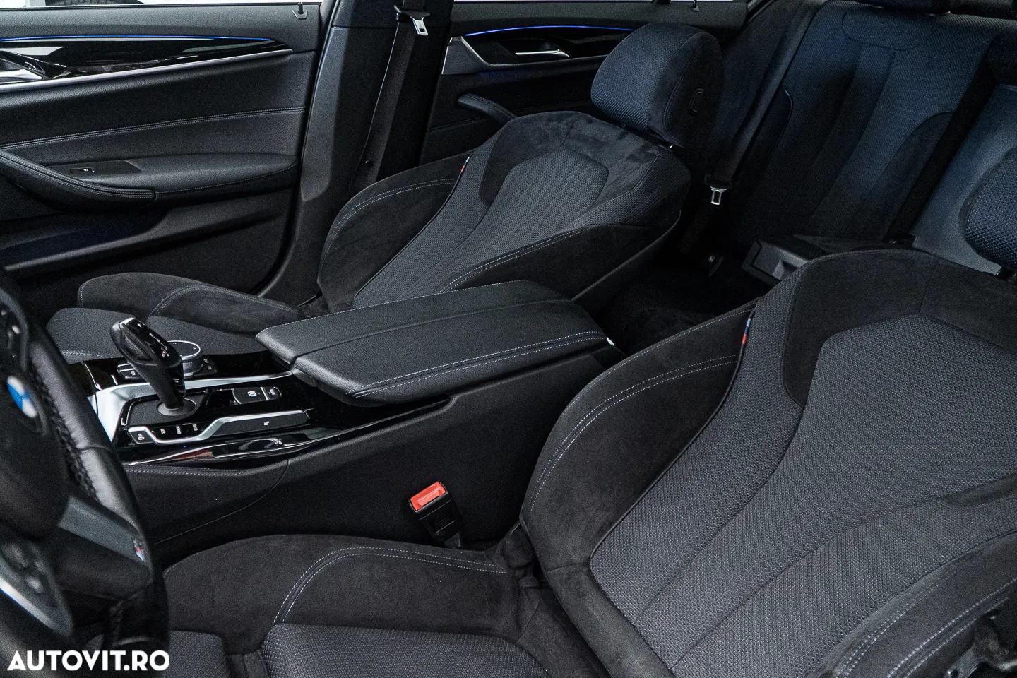 BMW Seria 5 520d Aut. M Sport Edition - 17