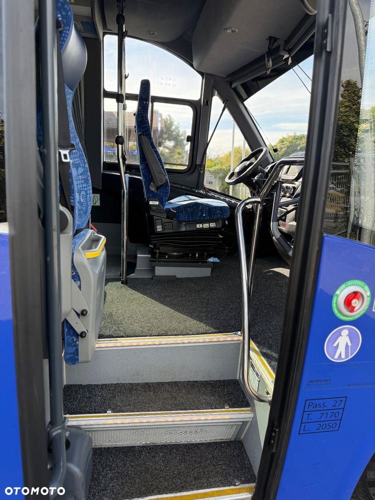 Iveco Rosero First - 12