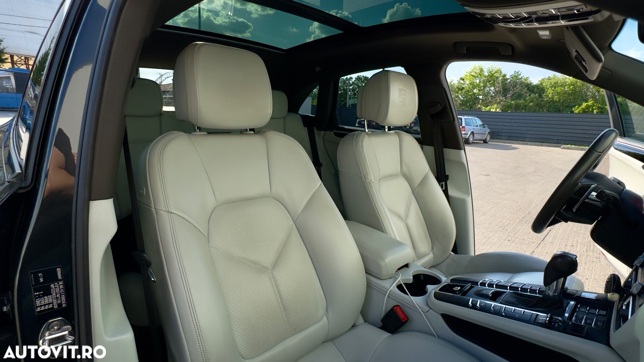 Porsche Macan S - 16