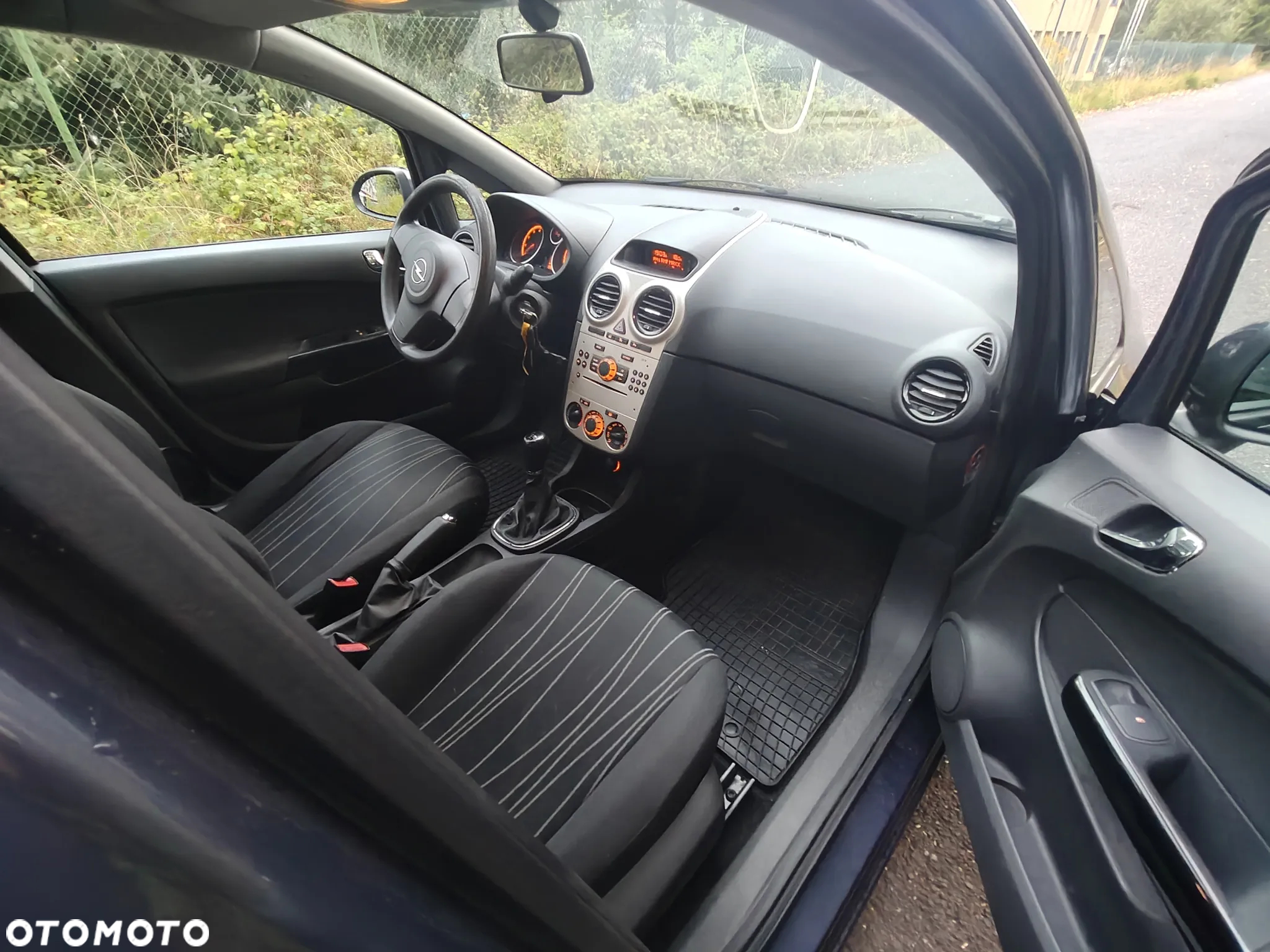 Opel Corsa 1.2 16V Easytronic Cosmo - 20