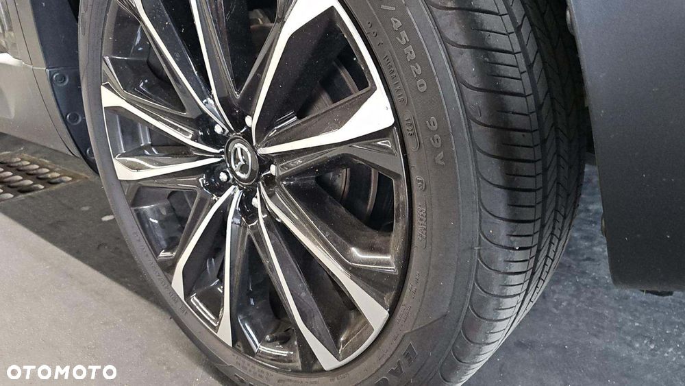 Mazda CX-50 - 8