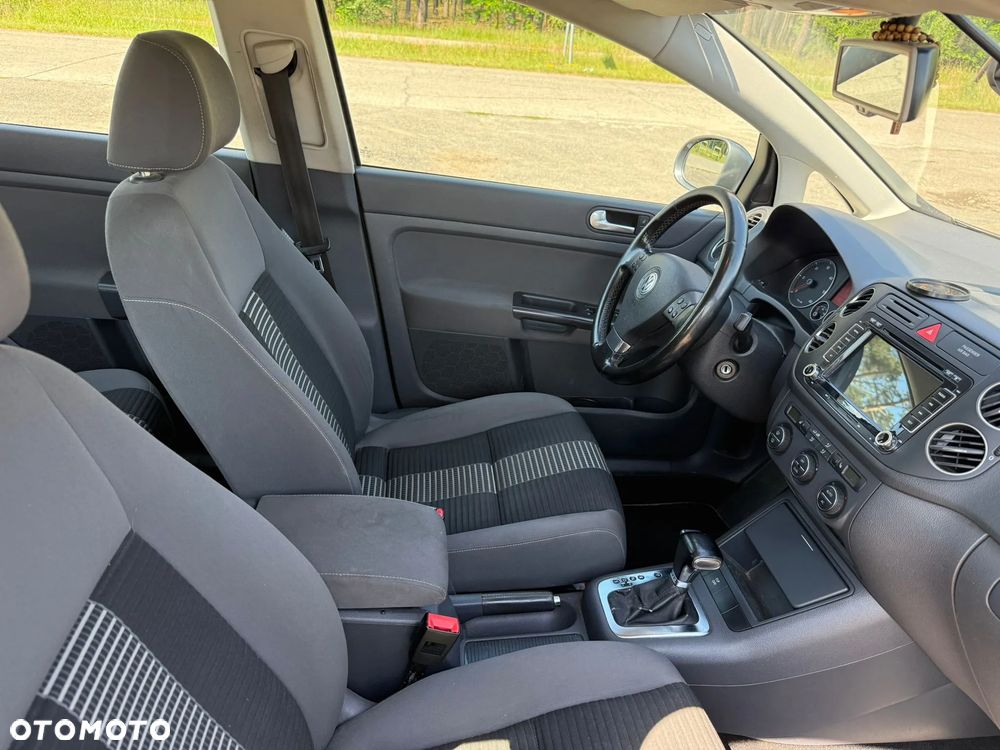 Volkswagen Golf Plus 1.9 TDI DSG United - 14