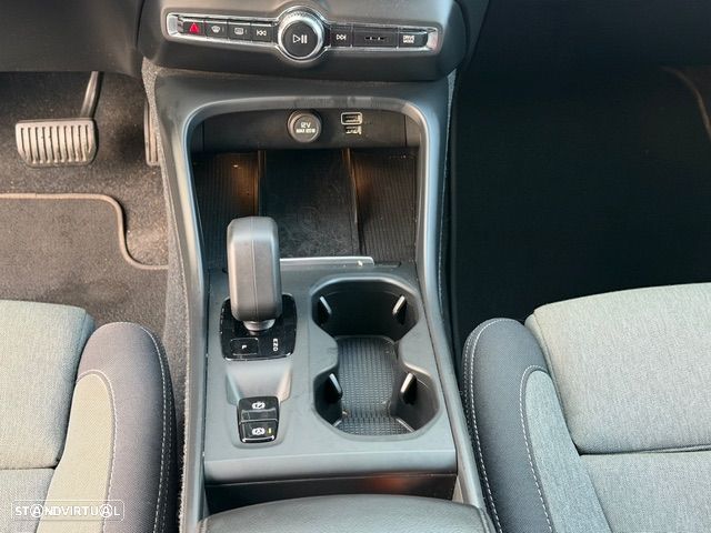 Volvo XC 40 1.5 T4 PHEV Core - 21