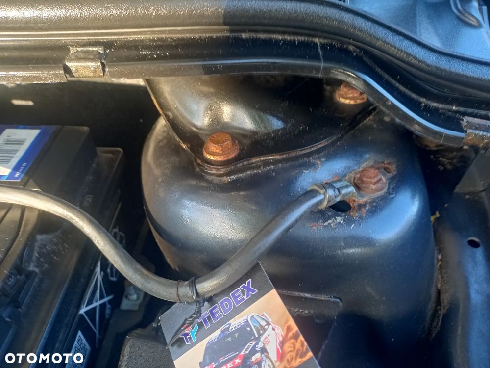 Ford Focus 1.6 Amber X - 17