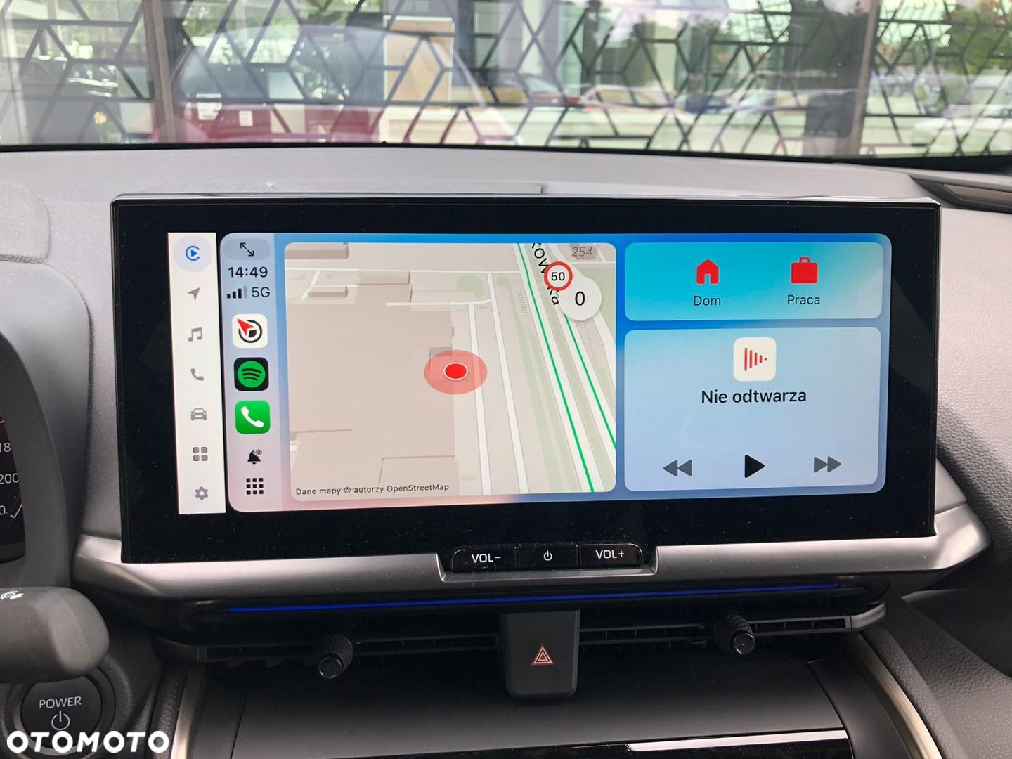 Toyota C-HR - 15