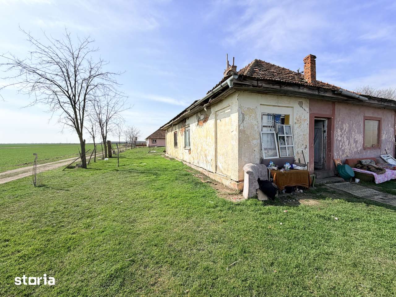 Casă de vânzare în Fântânele teren 761mp 2 apartamente la casă 2cf-uri - Imagine principală: 5/5