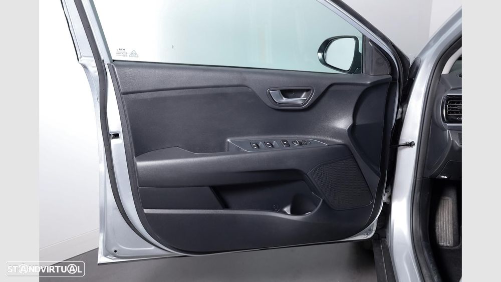 Kia Stonic - 9
