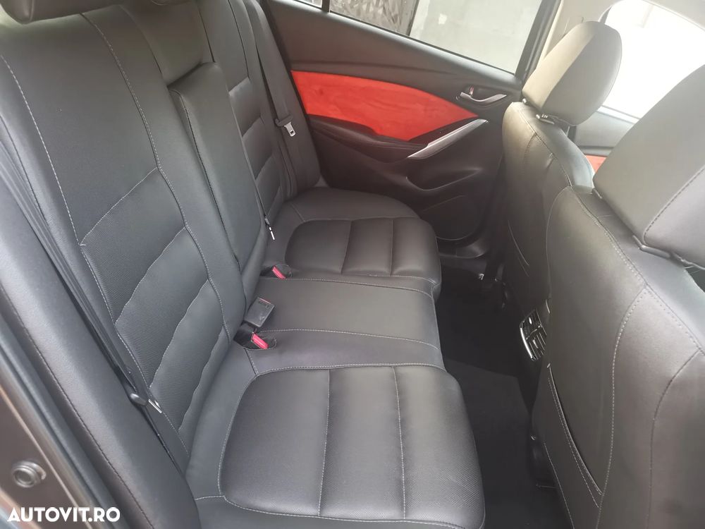 Mazda 6 - 8