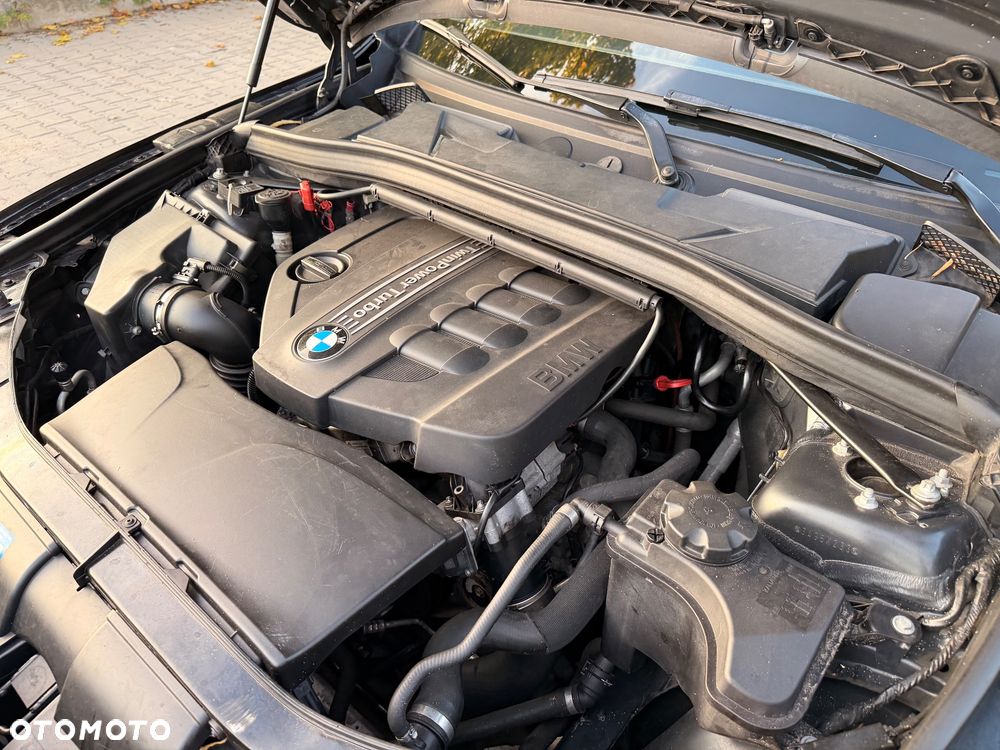 BMW X1 sDrive18d xLine - 12