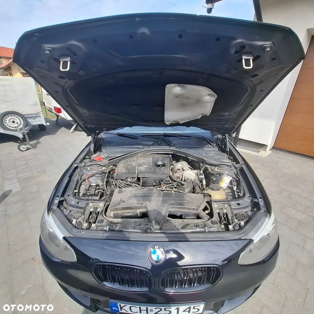 BMW Seria 1 116i - 24