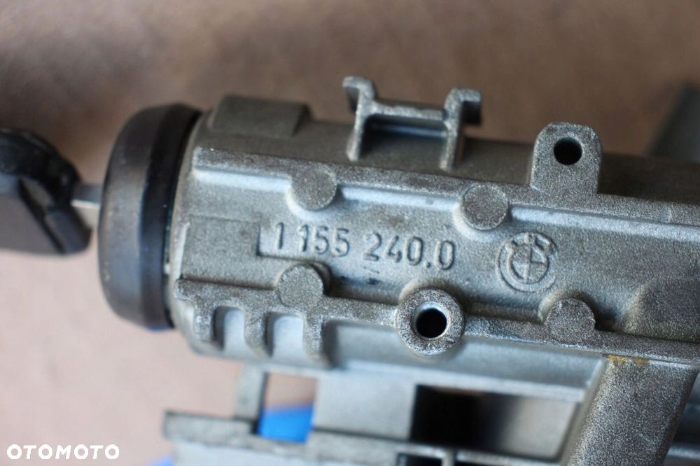 Stacyjka z kluczykiem BMW e34 e32 oryginalna sprawna 1155240 - 4
