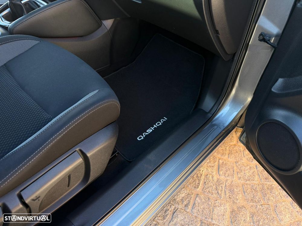 Nissan Qashqai 1.5 dCi N-Connecta Business - 11