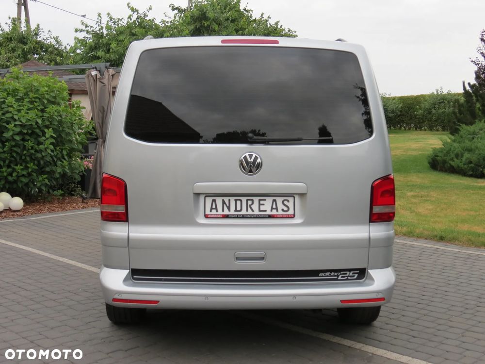 Volkswagen Multivan - 9