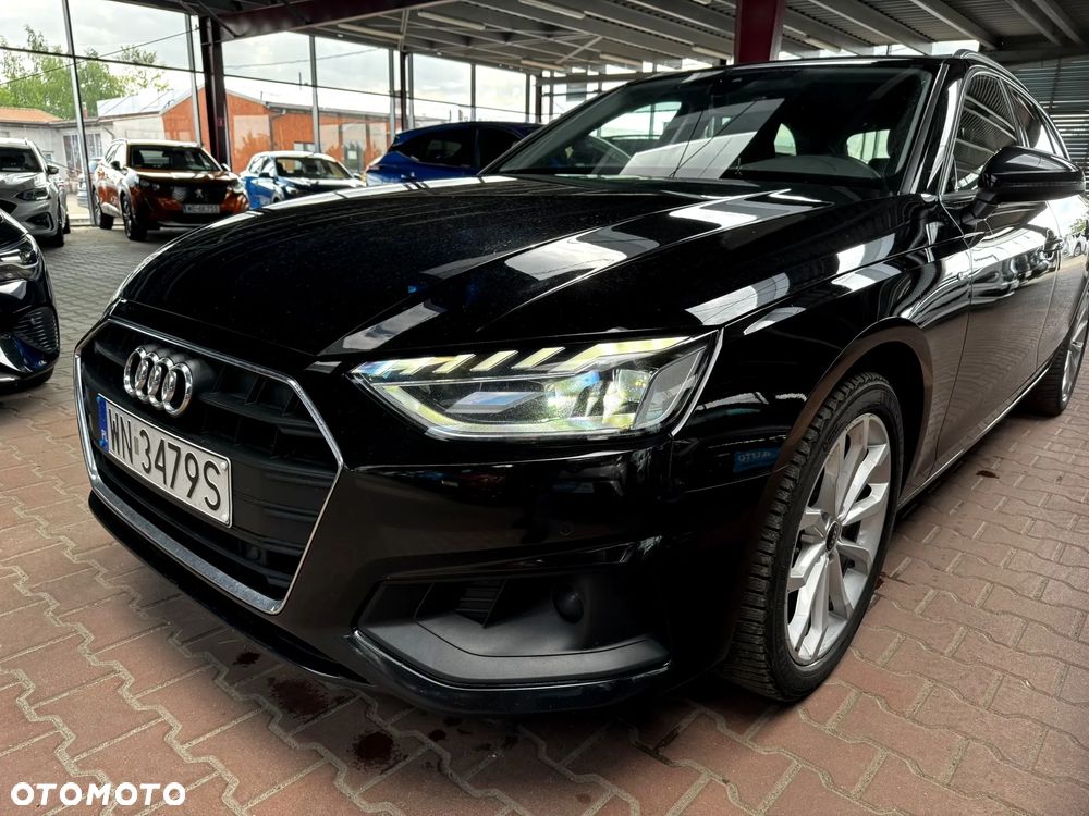 Audi A4 Avant - 9