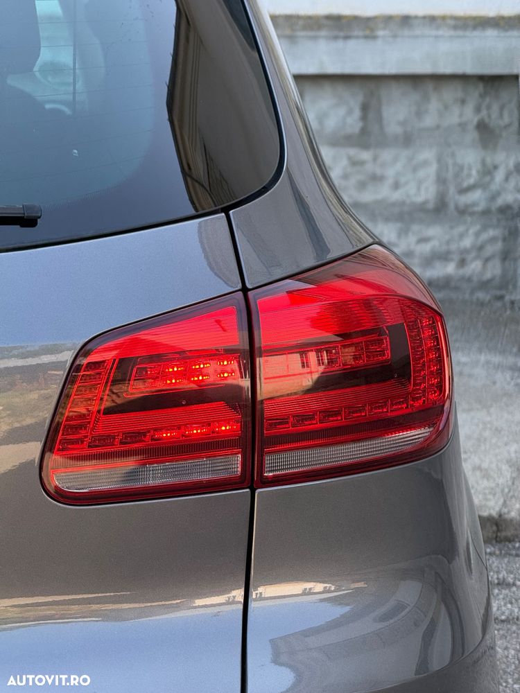 Volkswagen Tiguan - 11
