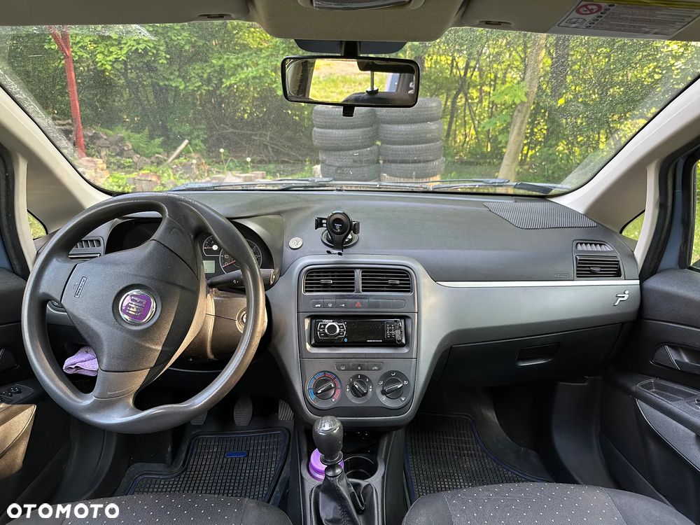 Fiat Punto 1.2 8V - 6