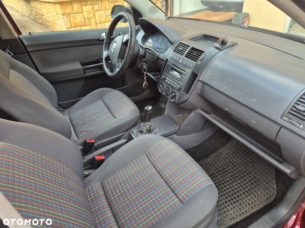 Volkswagen Polo 1.4 TDI Comfortline - 5