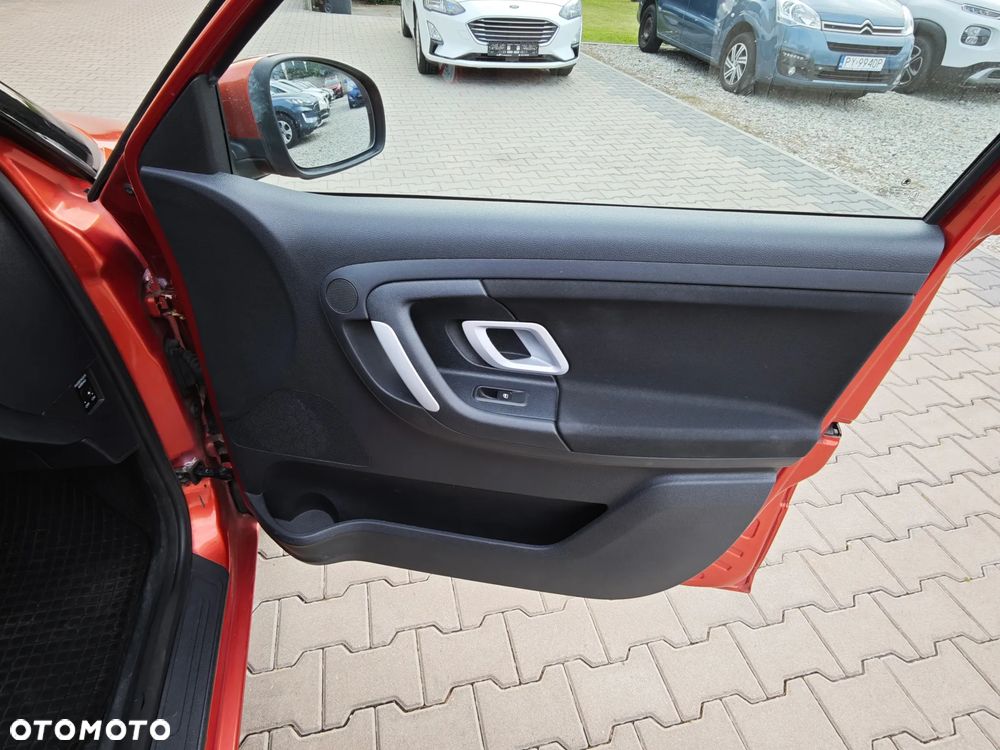 Skoda Fabia 1.4 16V Sport - 13