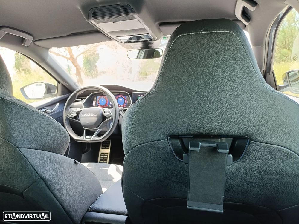 Skoda Octavia Break 2.0 TDI Sportline DSG - 11