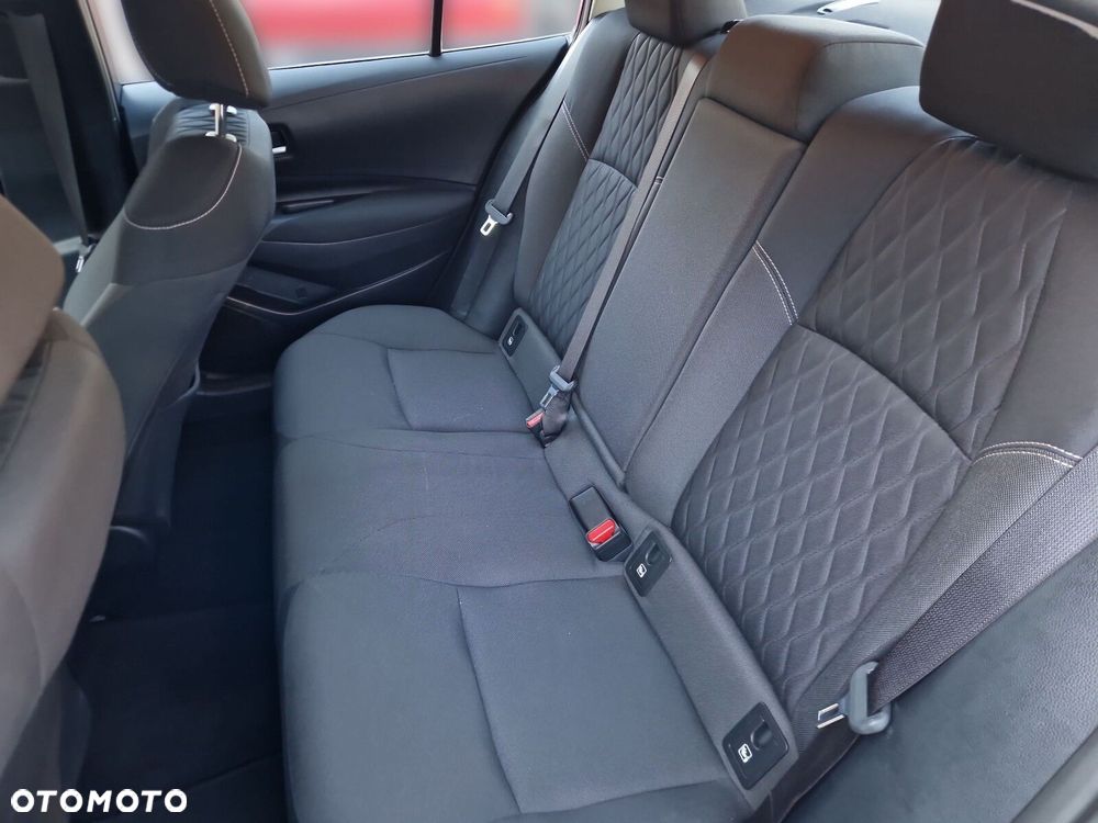 Toyota Corolla - 15