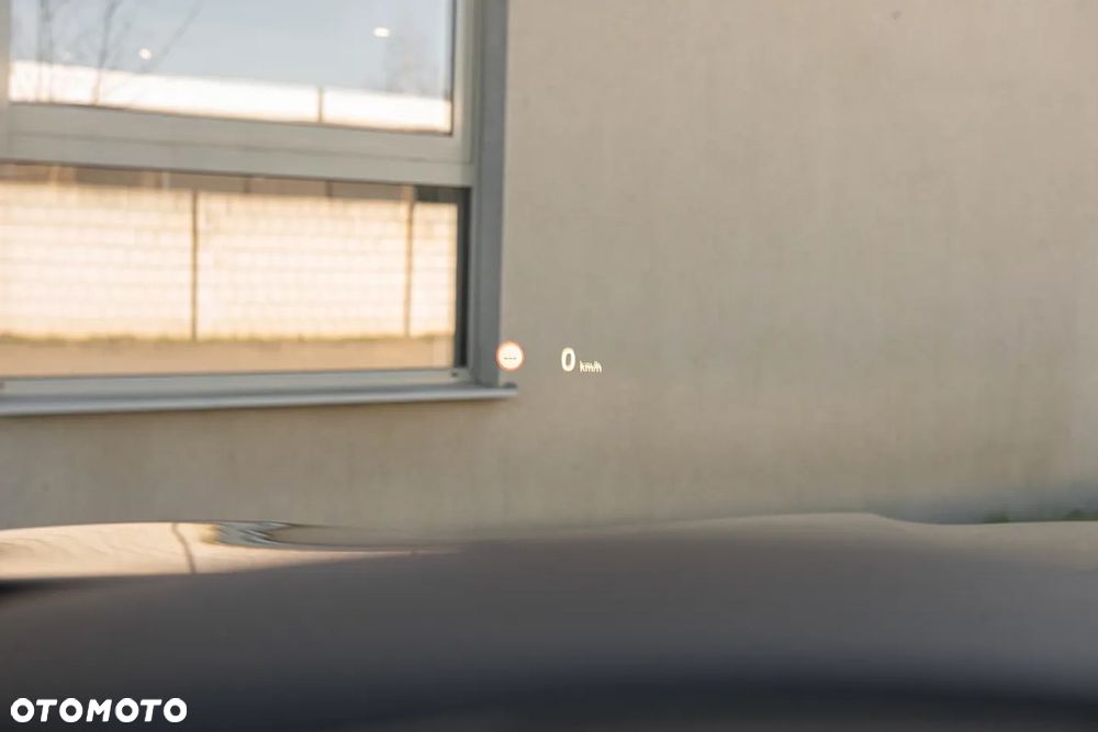 BMW Seria 5 525d Sport-Aut Luxury Line - 15