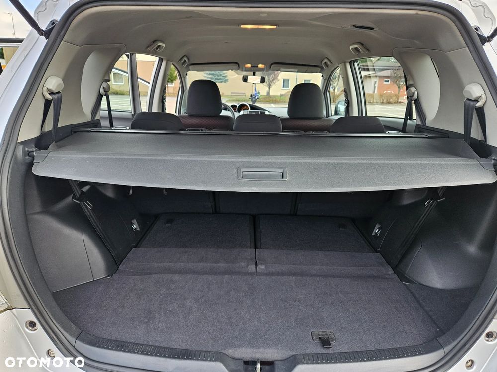 Toyota Verso 1.8 2010 7os - 14