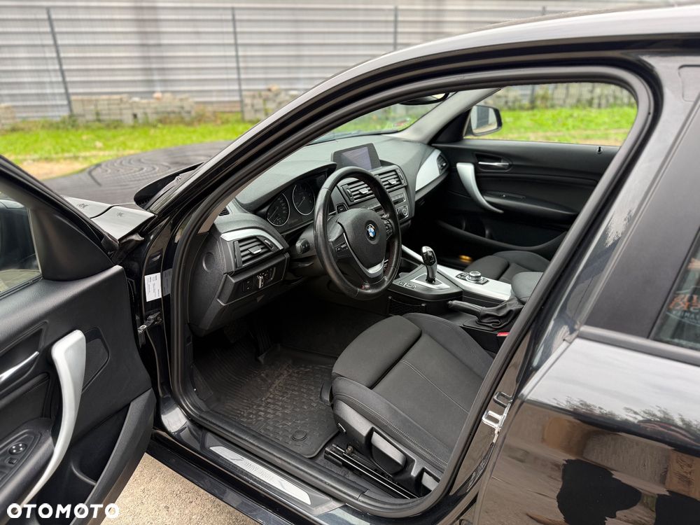 BMW Seria 1 118d Sport Line - 15