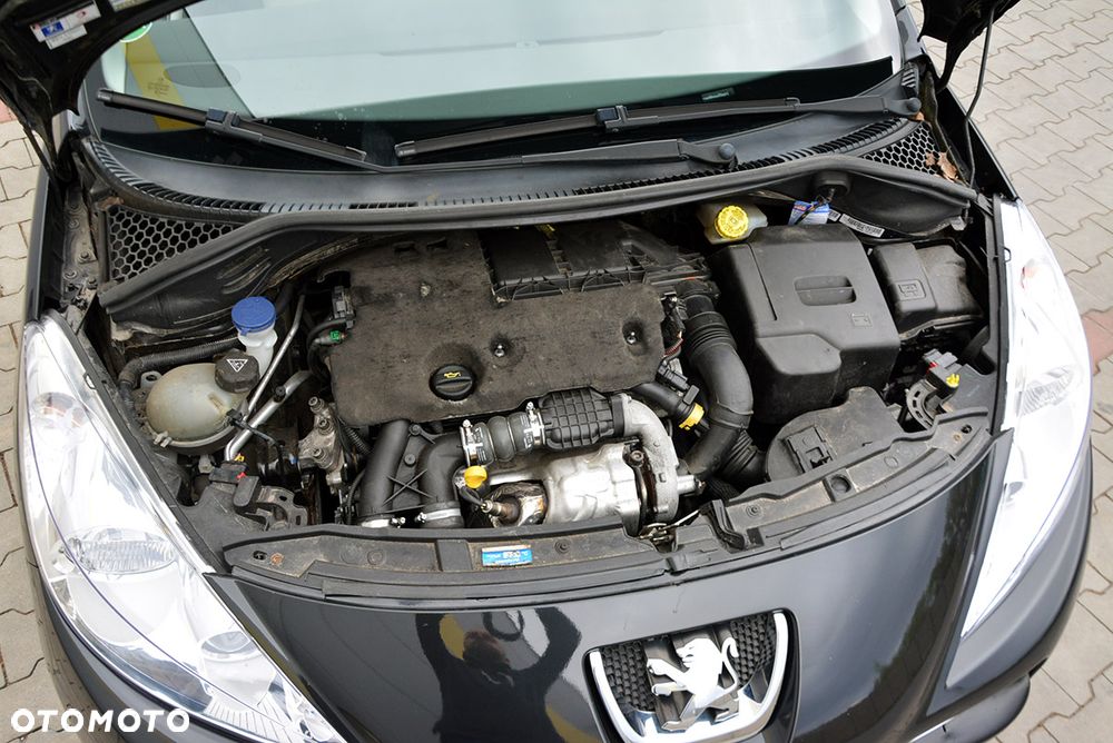 Peugeot 207 CC 1.6 HDi Sport - 15