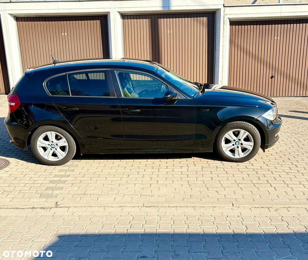 BMW Seria 1 118i - 3