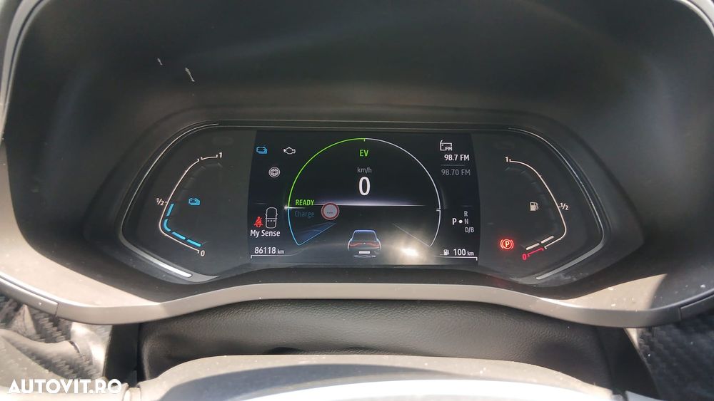 Renault Arkana E-TECH RS Line - 4