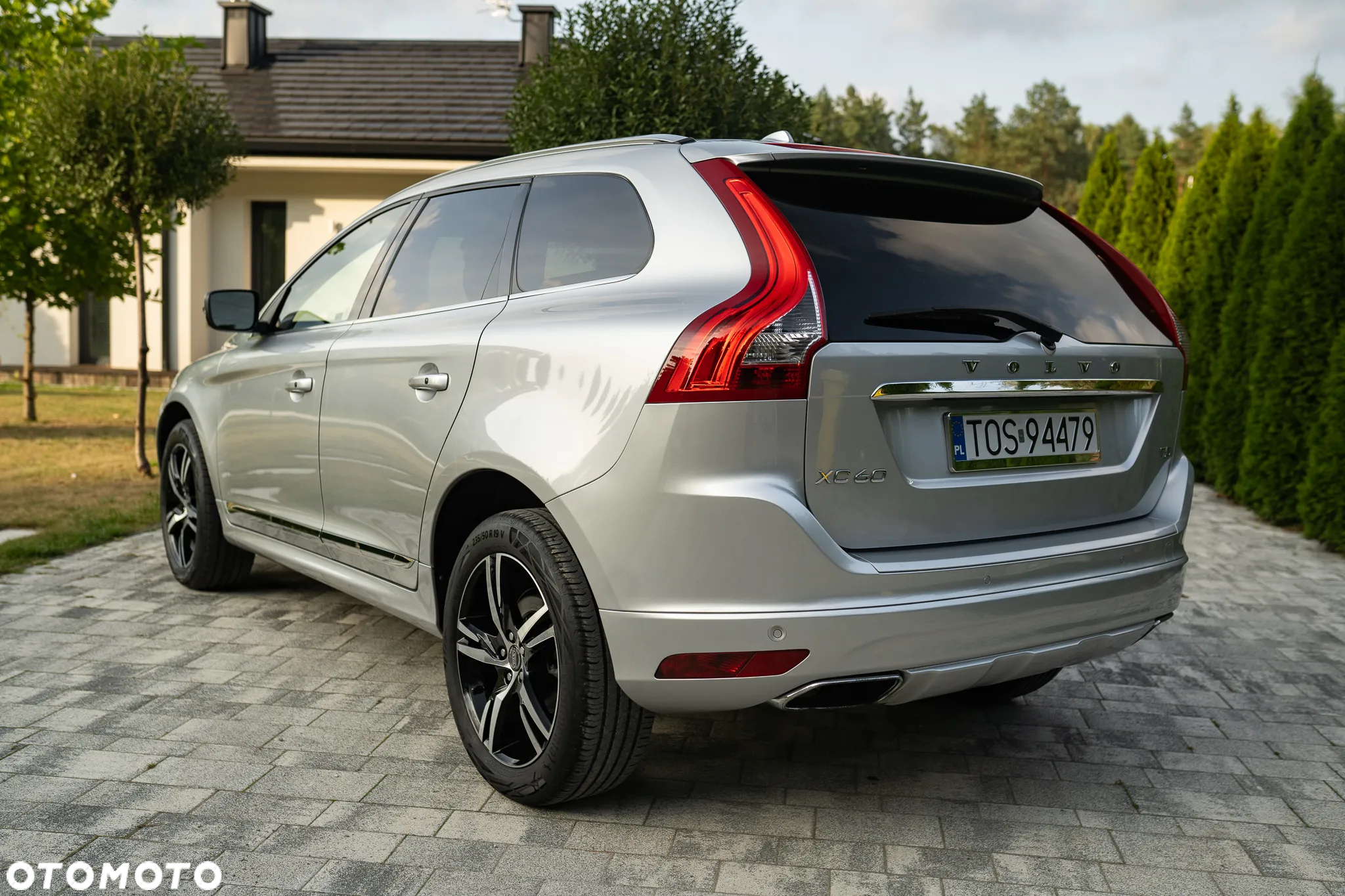 Volvo XC 60 T5 Drive-E Momentum - 8