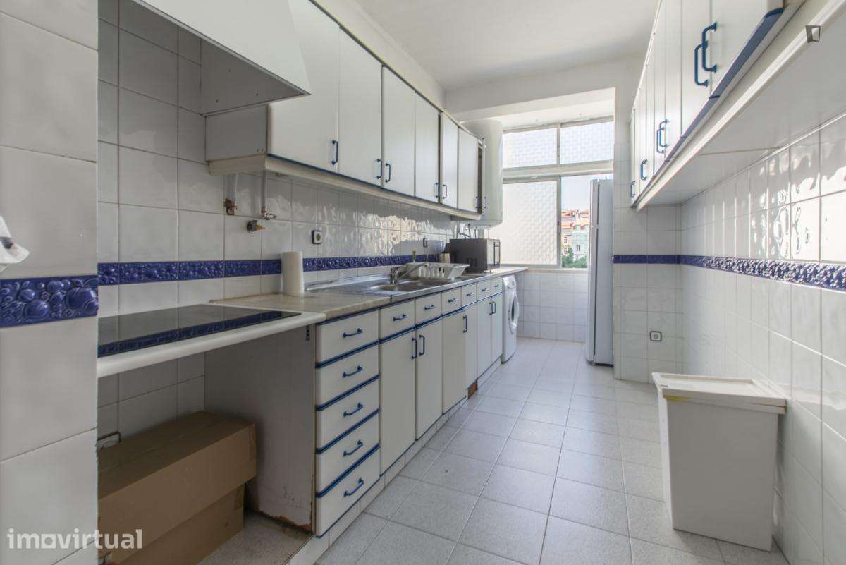 Quarto - localizado em Estrela Lisbon - Grande imagem: 2/7