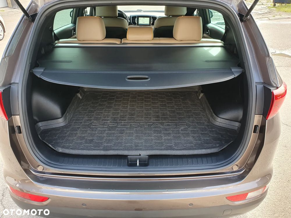 Kia Sportage 1.6 GDI 2WD Dream-Team Edition - 20