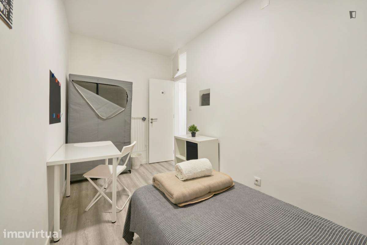 Quarto - localizado em Arroios Lisbon - Grande imagem: 5/33