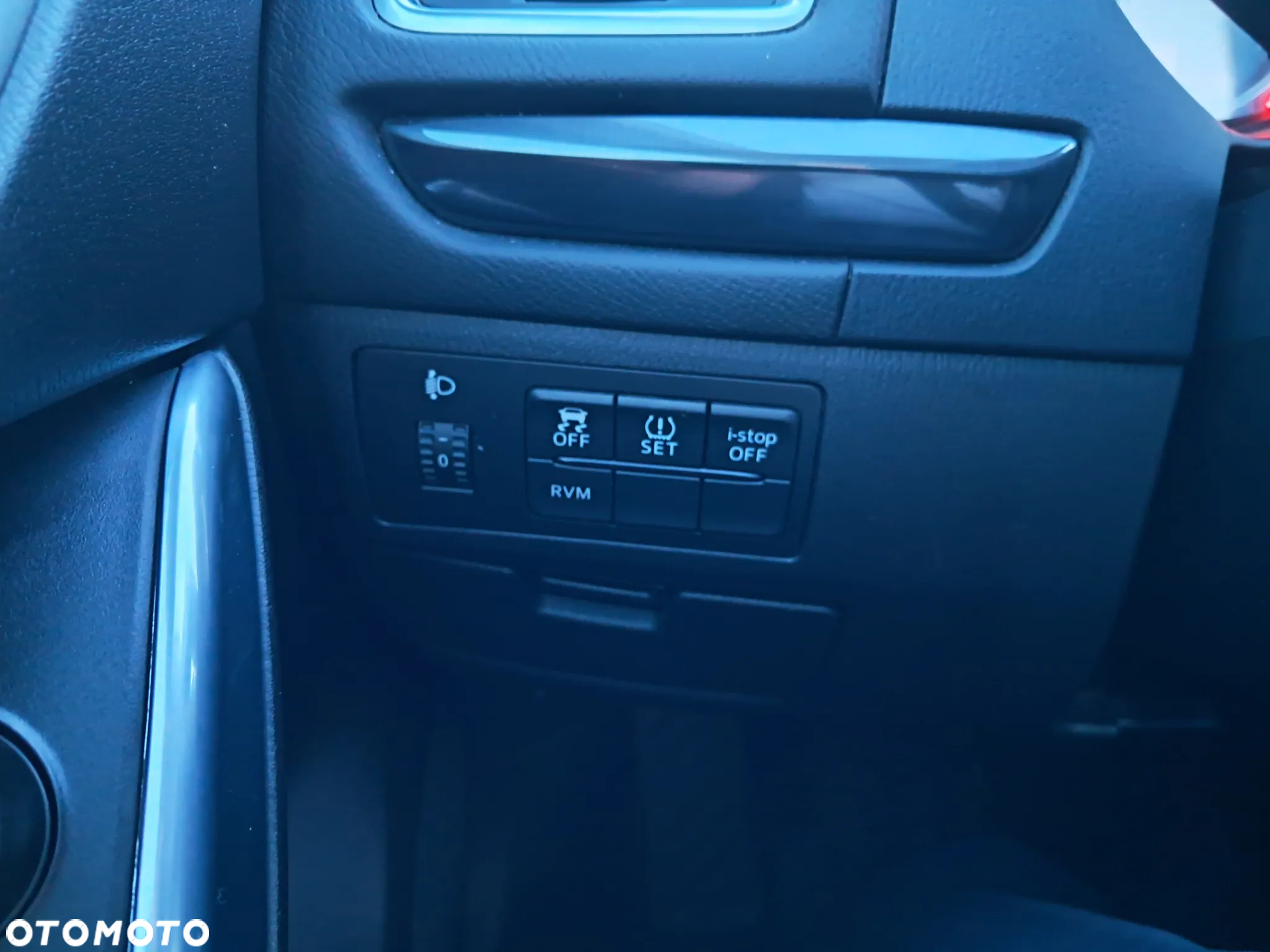 Mazda 6 2.0 Kombi SKYACTIV-G Center-Line - 19