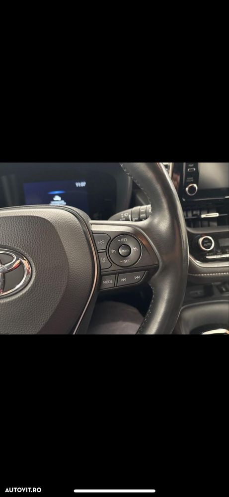 Toyota Corolla 1.8 Hybrid Touring Sports Business Edition - 7