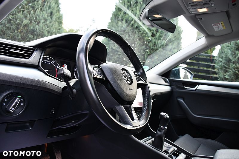 Skoda Superb 1.5 TSI ACT Style - 11